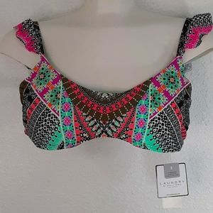 Lightly padded bikini top NWT by Laundry Large